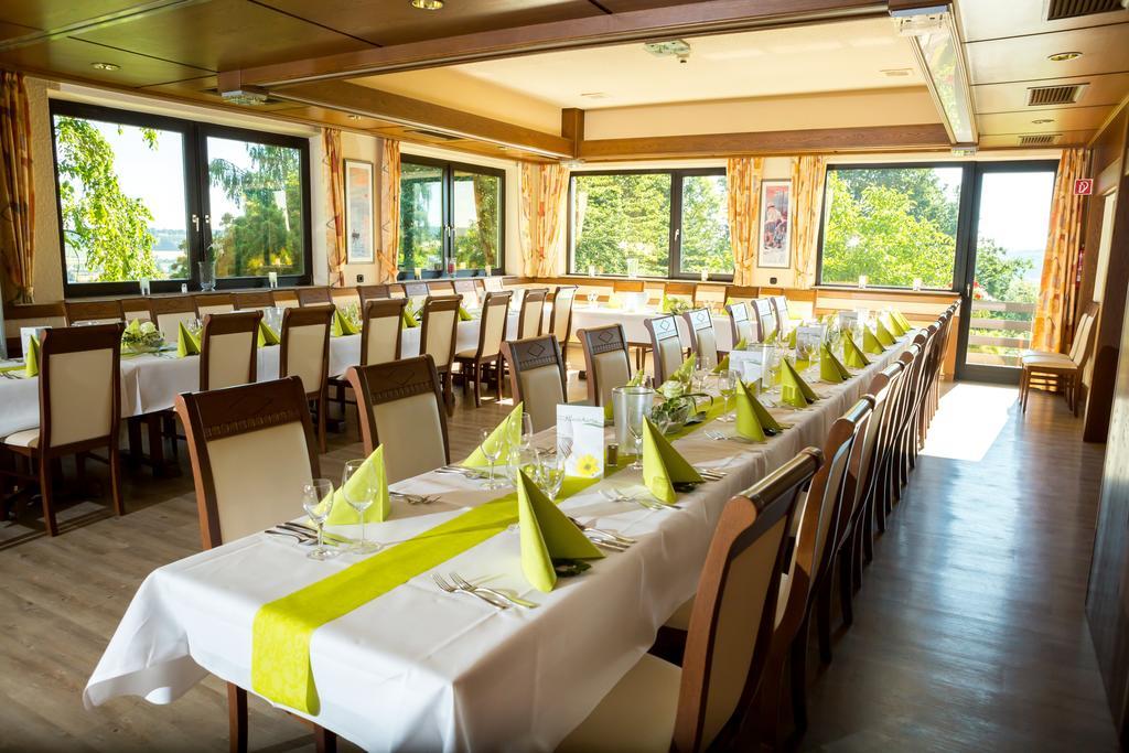 Wohlfuehlhotel Der Jaegerhof Willebadessen Екстериор снимка