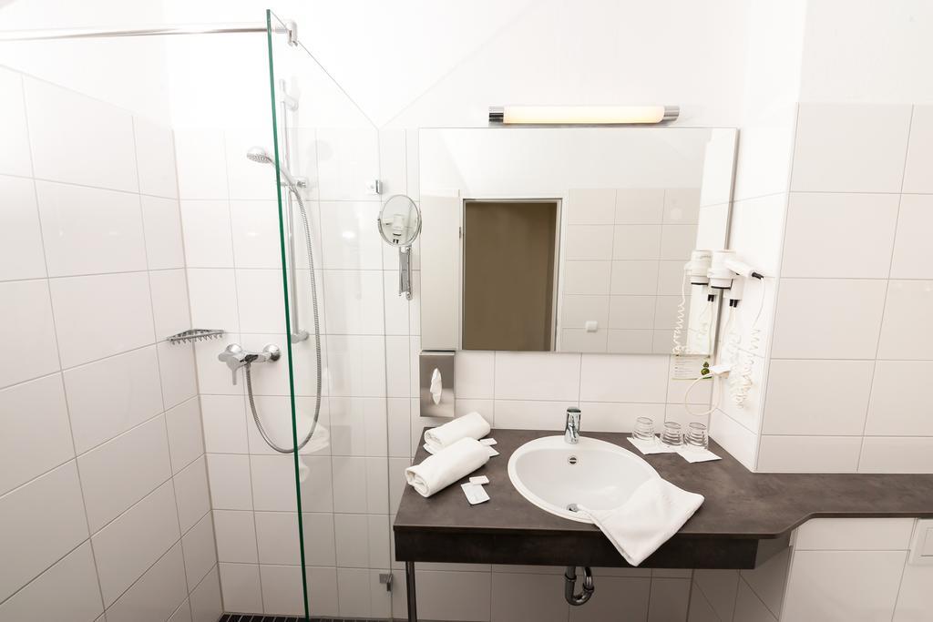 Wohlfuehlhotel Der Jaegerhof Willebadessen Екстериор снимка